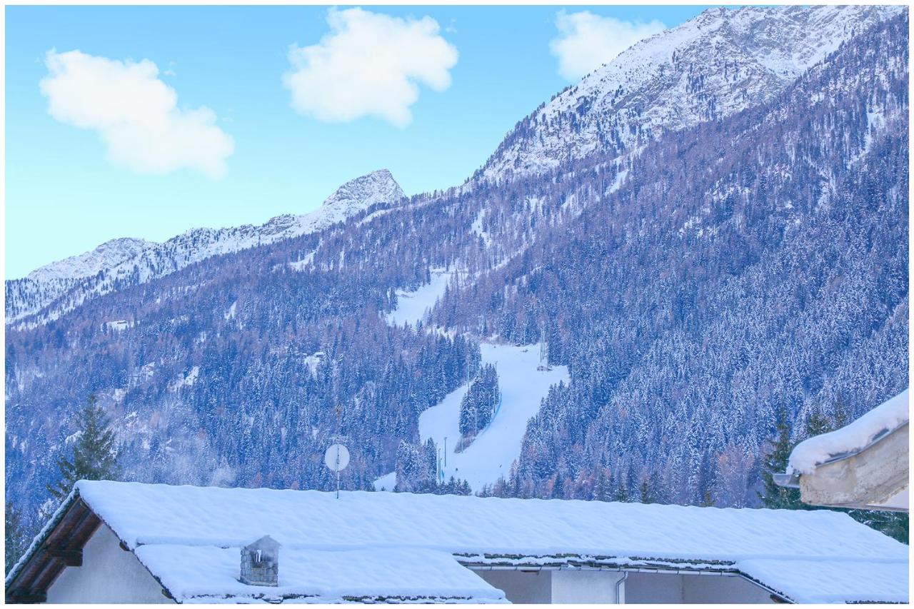 شقة Casa Quadrifoglio A 3 Minuti Dalle Piste Da Sci غريسوني سان جان المظهر الخارجي الصورة